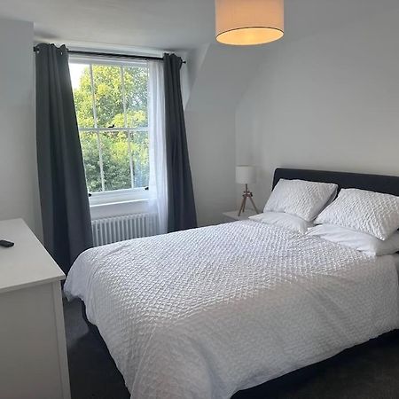 הוילה ווינצ'סטר Riverside 3 Bed House מראה חיצוני תמונה